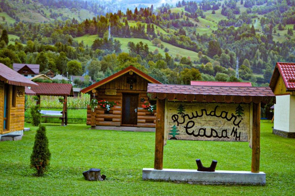 Casa Prundari Nicu Si Mirela Hotel Poiana Teiului Exterior photo
